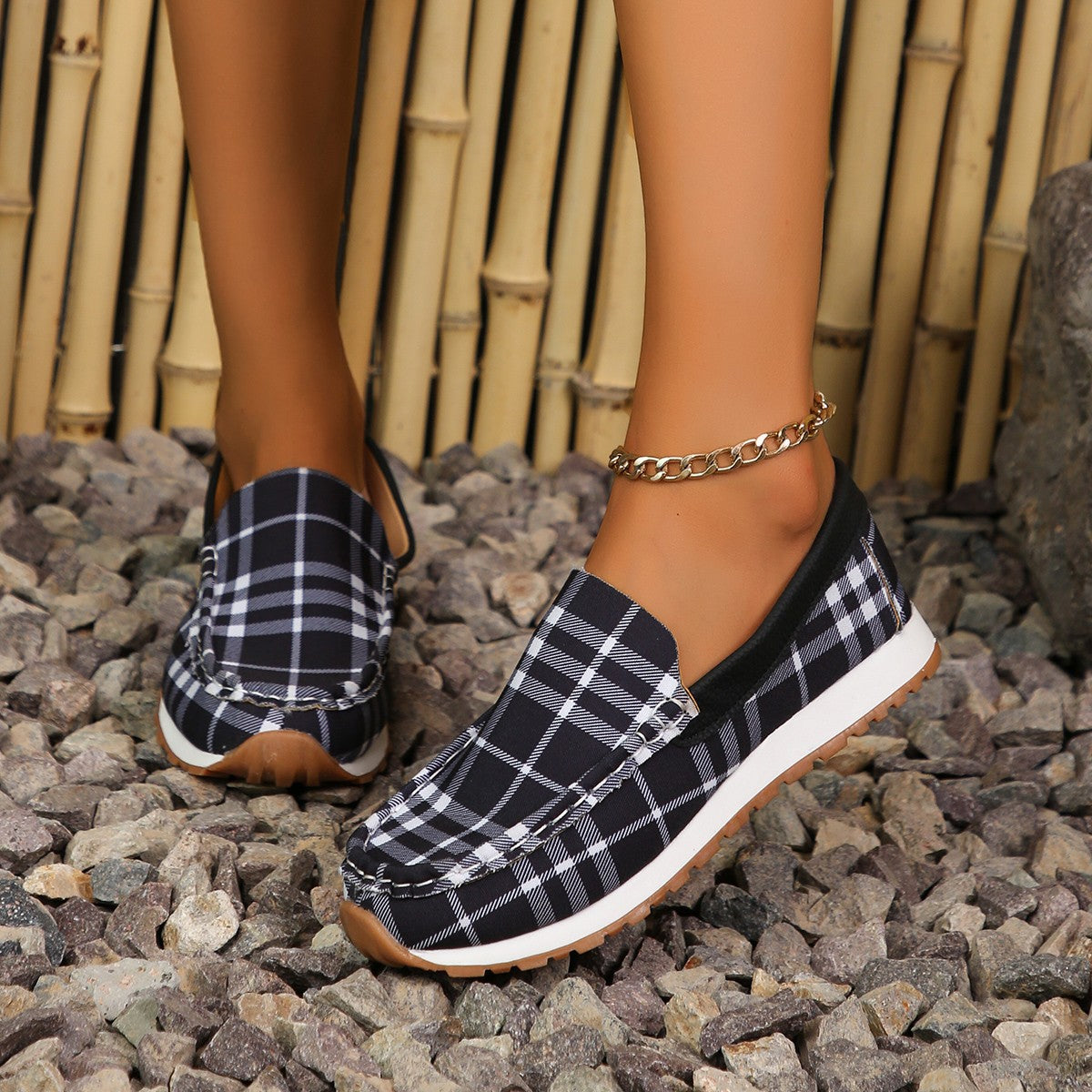 Plaid Round Toe Women's Slip-Ons