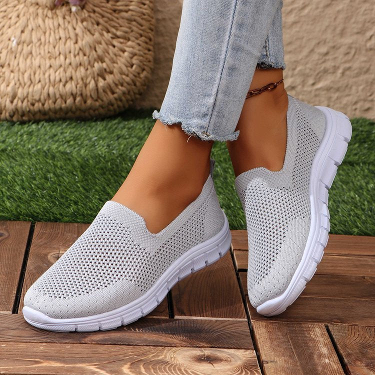 Breathable Women's Mesh Round Toe Slip-Ons