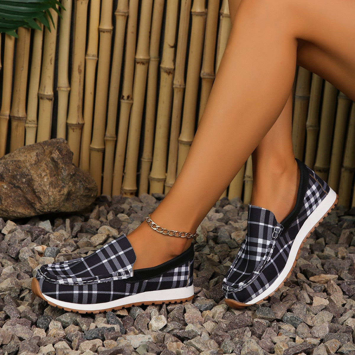 Plaid Round Toe Women's Slip-Ons