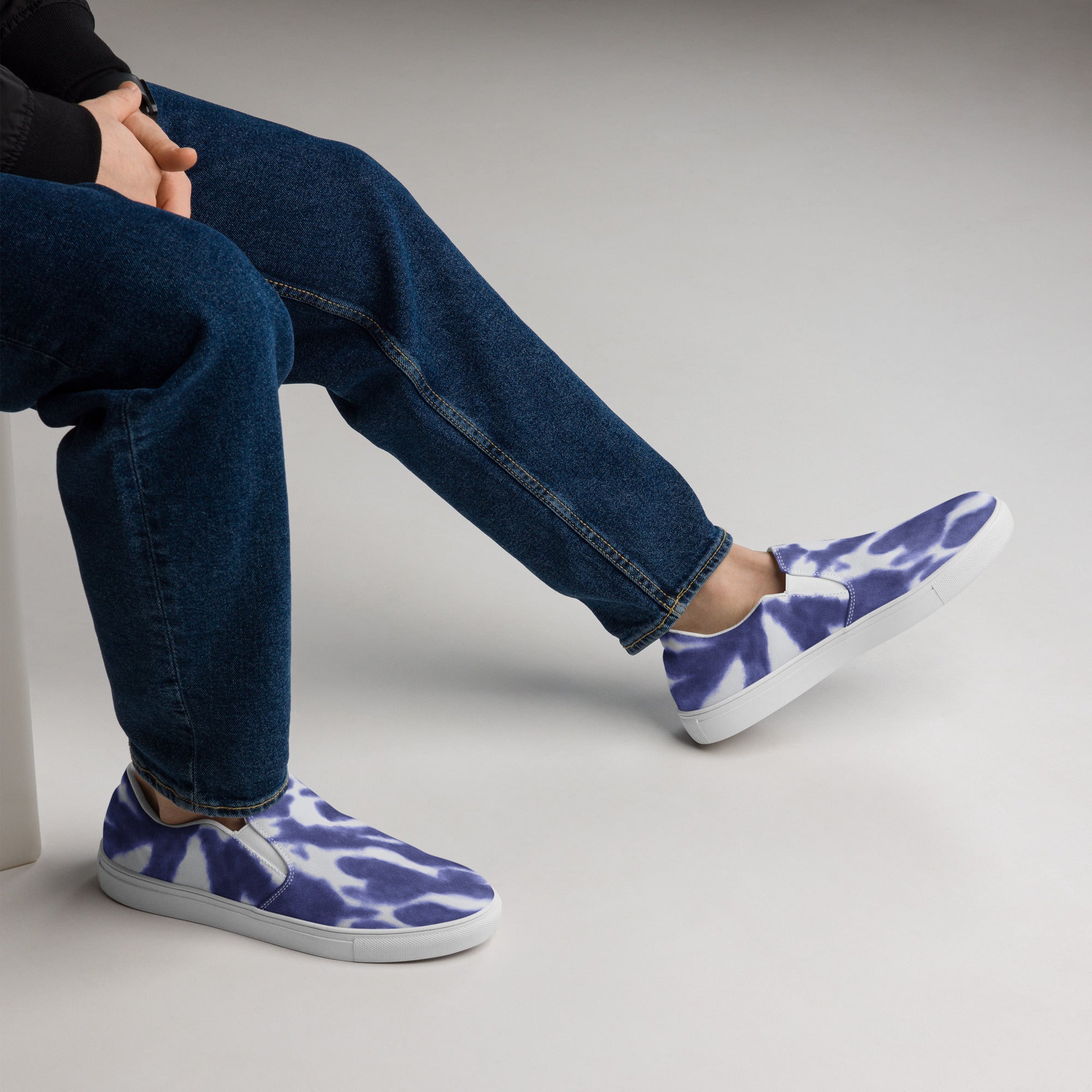 Men’s Handmade Navy Tie-Dye Slip-On Canvas Shoes with Breathable Lining - Comfort Meets Style